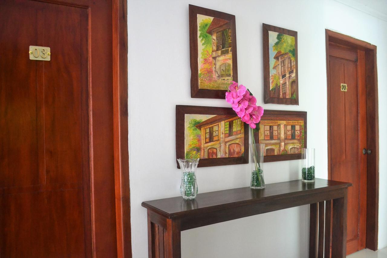 Hotel Lola Natividad Vigan Esterno foto